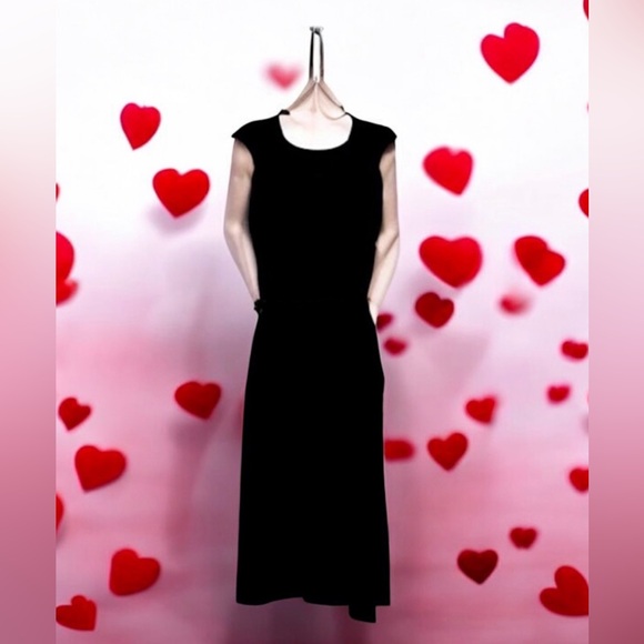 White House Black Market Dresses & Skirts - White House Black Market Black Midi Dress